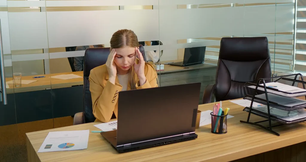 stanchezza lavoro uficio