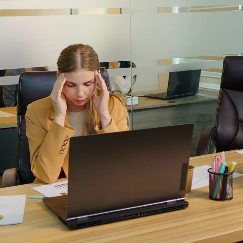stanchezza lavoro uficio